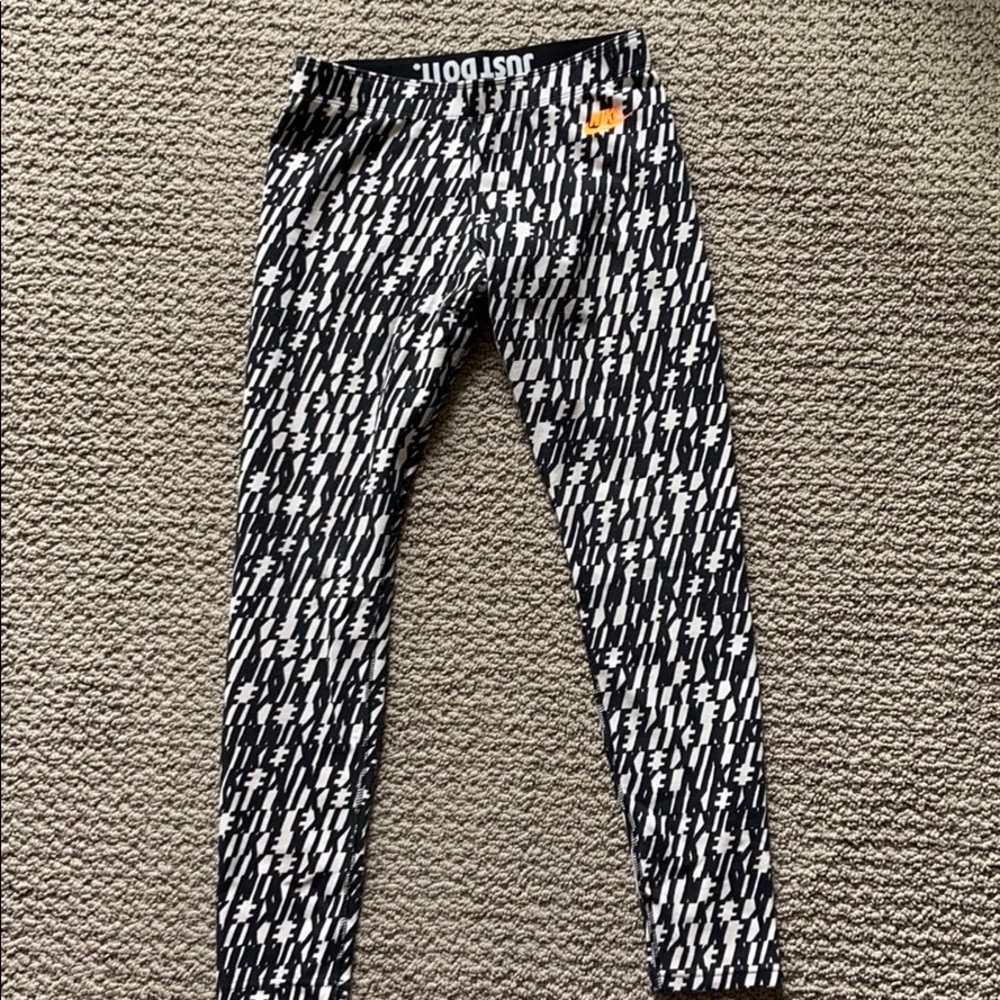 ☑️NIKE COTTON LEGGINGS